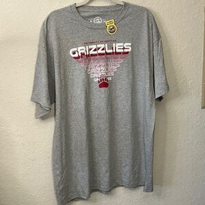 NWT Gray University of Montana Grizzlies T-Shirt